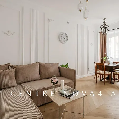Center Nova4 *